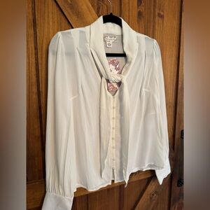 Band of the Free Cream Ruffle Long Sleeve Button Front Peasant Top‎
